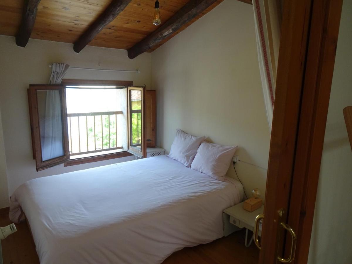 Les Magranes Bed & Breakfast Argelaguer Exterior foto